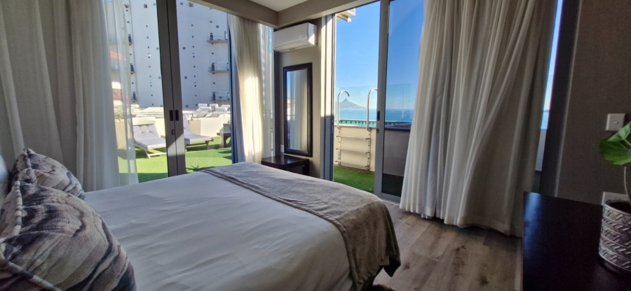  Bedroom Property for Sale in Bloubergstrand Western Cape